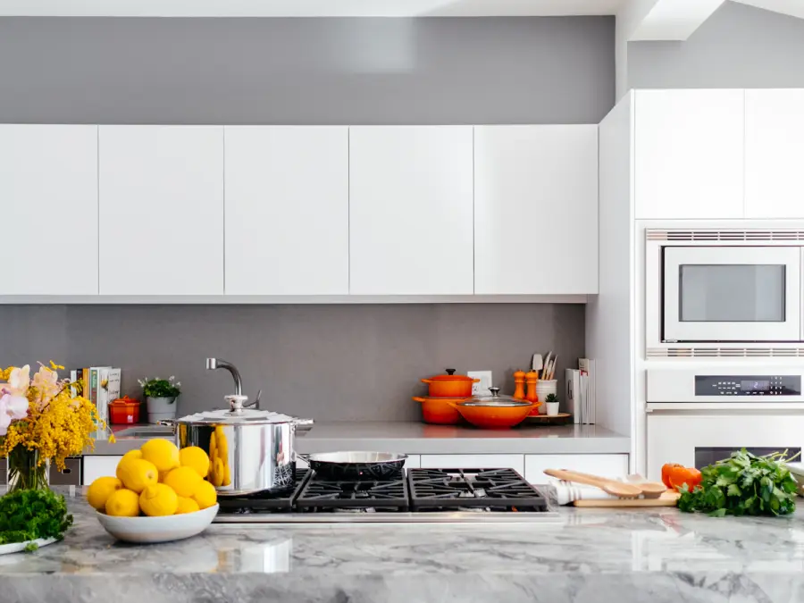Clean kitchen counters